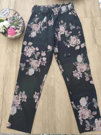 Pantalon fleuri