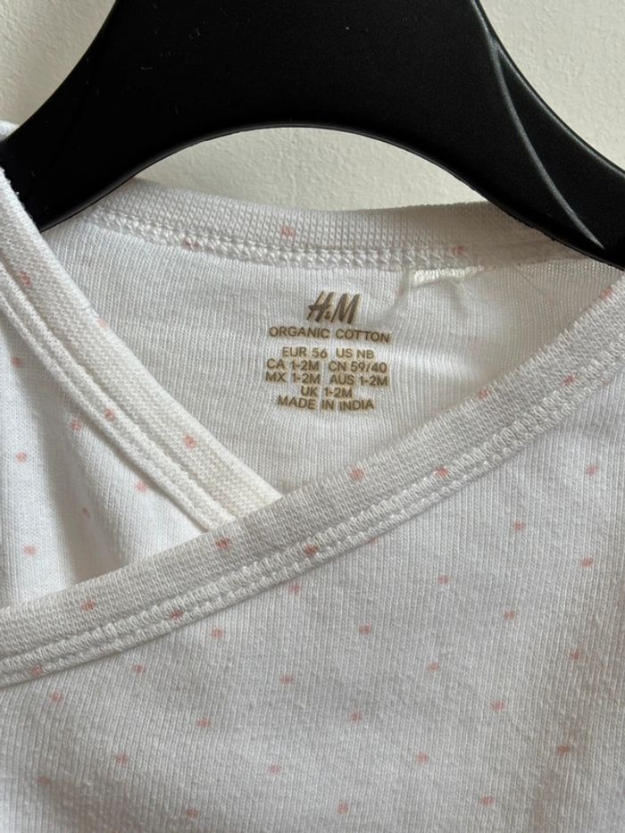 Lot 3 bodies H&M fille 1-2mois - photo numéro 8