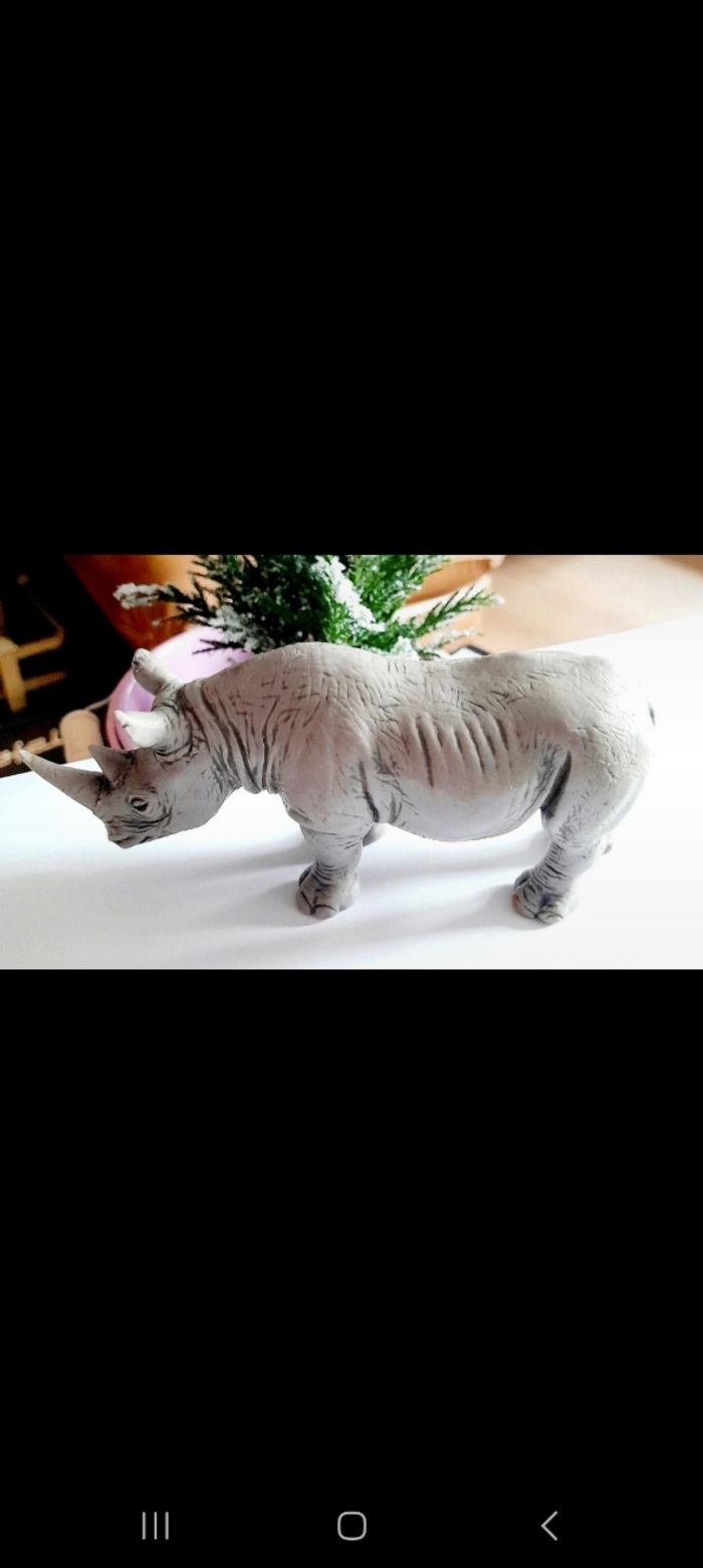 Figurine Schleich Rhinocéros - photo numéro 2