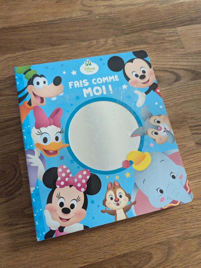 Livre miroir Disney Baby - Fais comme moi - NEUF