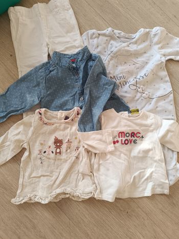 Lot de 5 vêtements Bébé 9mois 