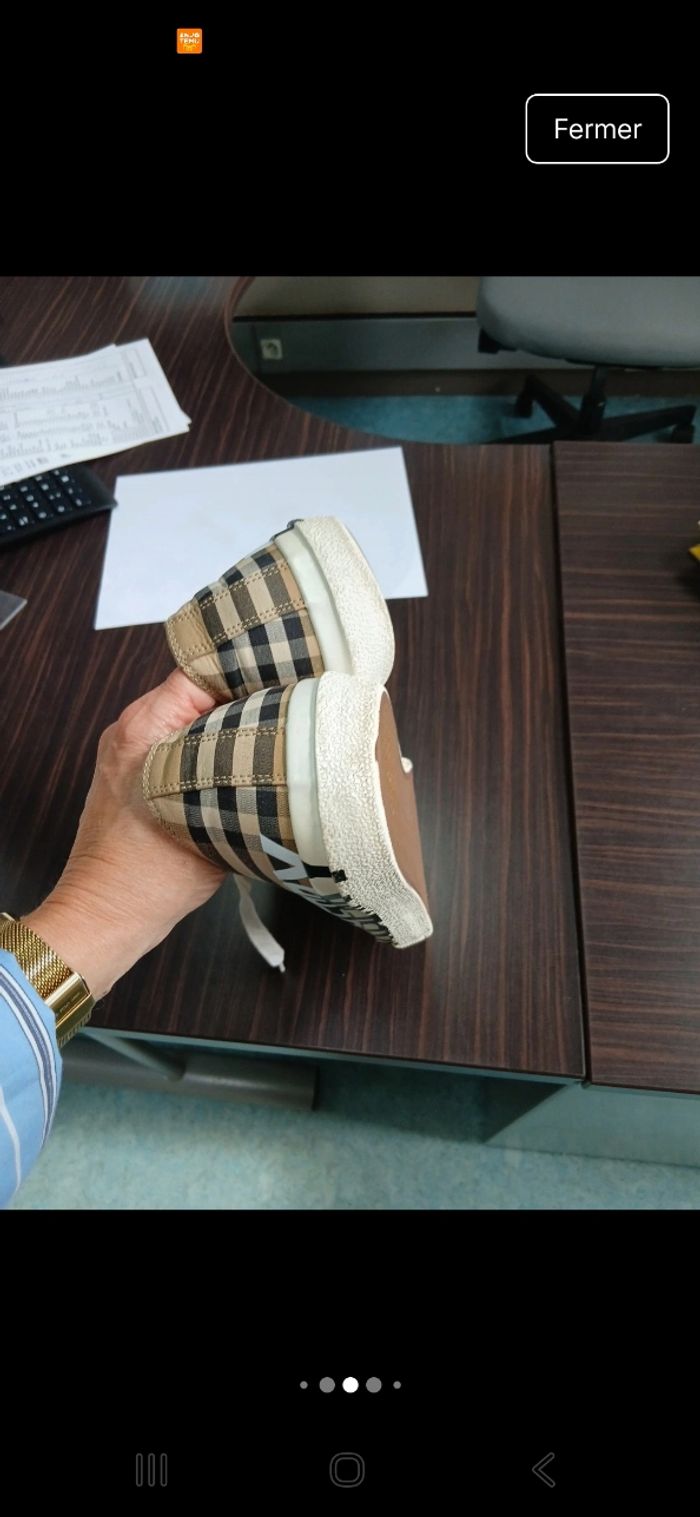 Baskets burberry, habillé en très bon état - photo numéro 7