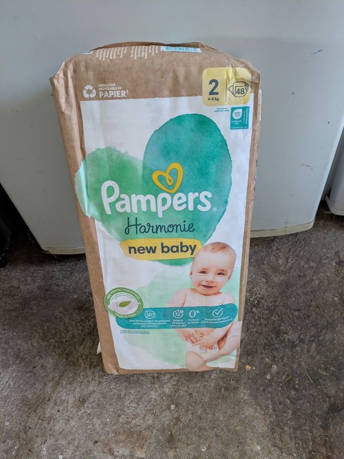 Couches Pampers Harmonie taille 2