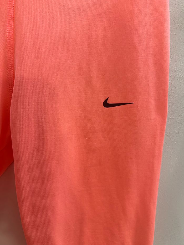 Short cycliste femme Nike - photo numéro 3