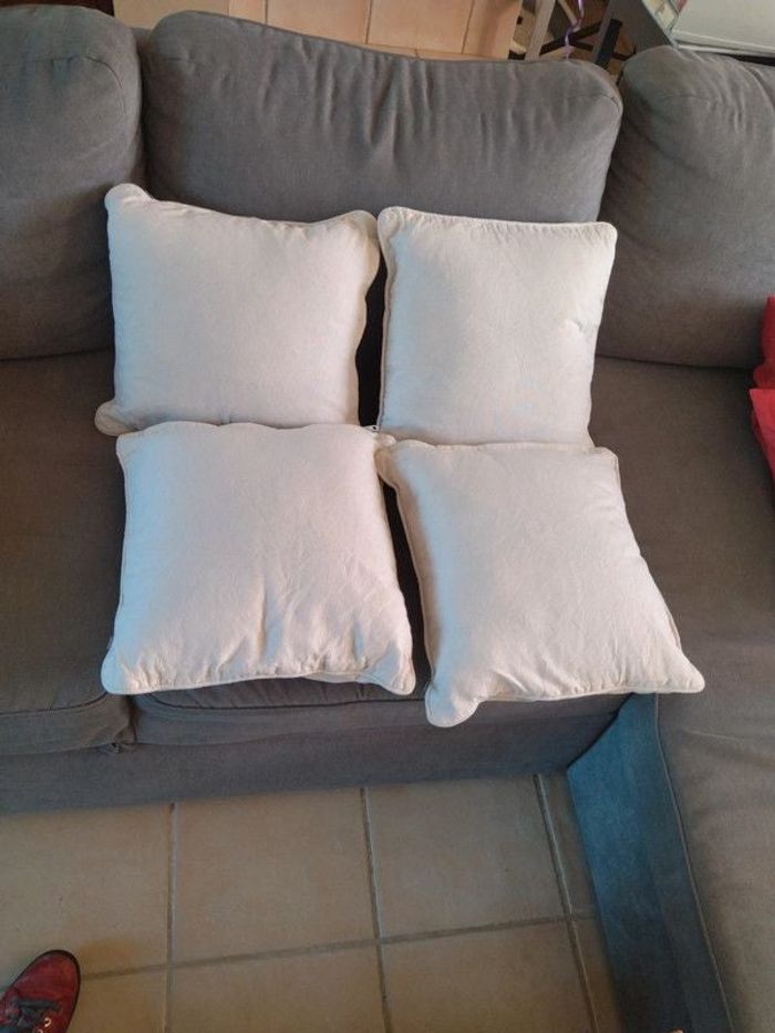 4 coussins décoratifs