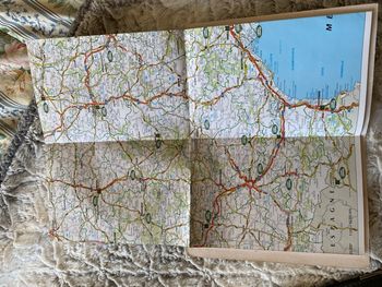 Carte de France vintage land rover