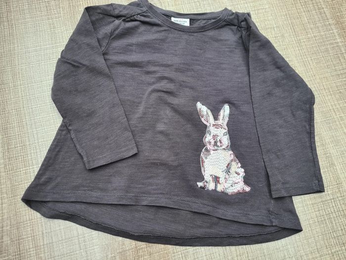 Lot T shirts 2 ans en très bon état - photo numéro 4