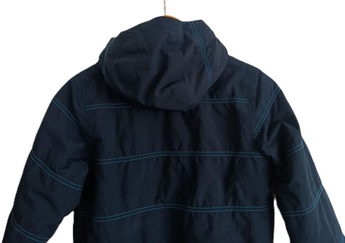Veste blouson bleu marine à capuche. Quechua. Taille 10 ans. 133 - 142 cm - photo numéro 7