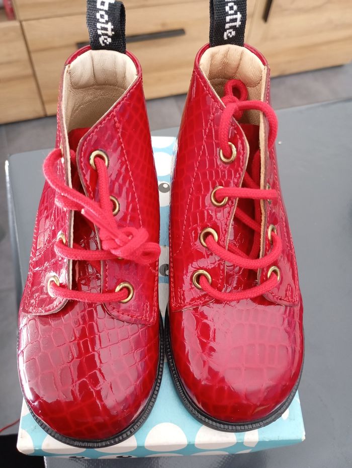 Babybotte neuves pour fille en taille 22 - photo numéro 2