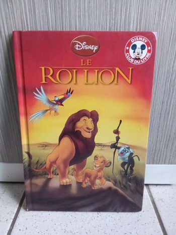 Livre Disney club du livre le roi lion