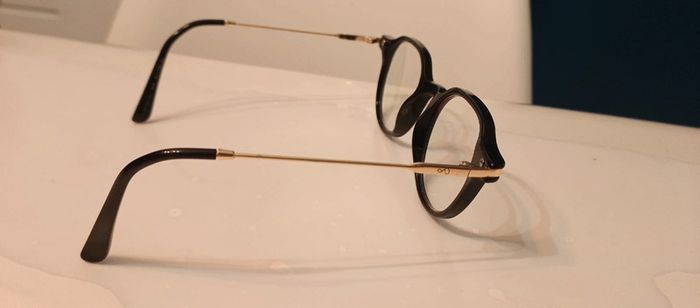 Paire de lunettes de vue - photo numéro 4