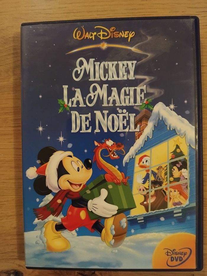 Dvd Lam magie de Noël  de  Mickey