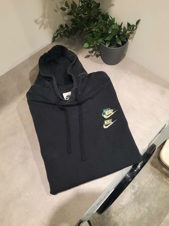 Pull Sweat à capuche Nike – Noir – Taille S