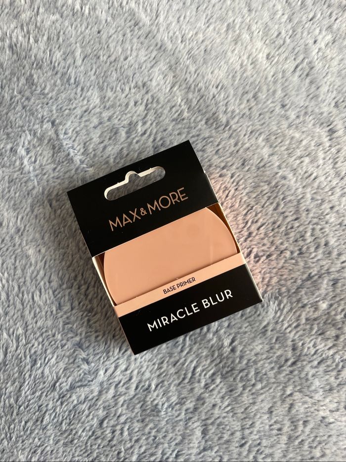 Base primer miracle blur max & more