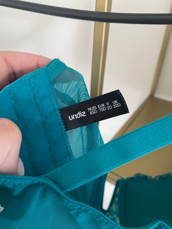 Soutiens-gorges bleu - photo numéro 6