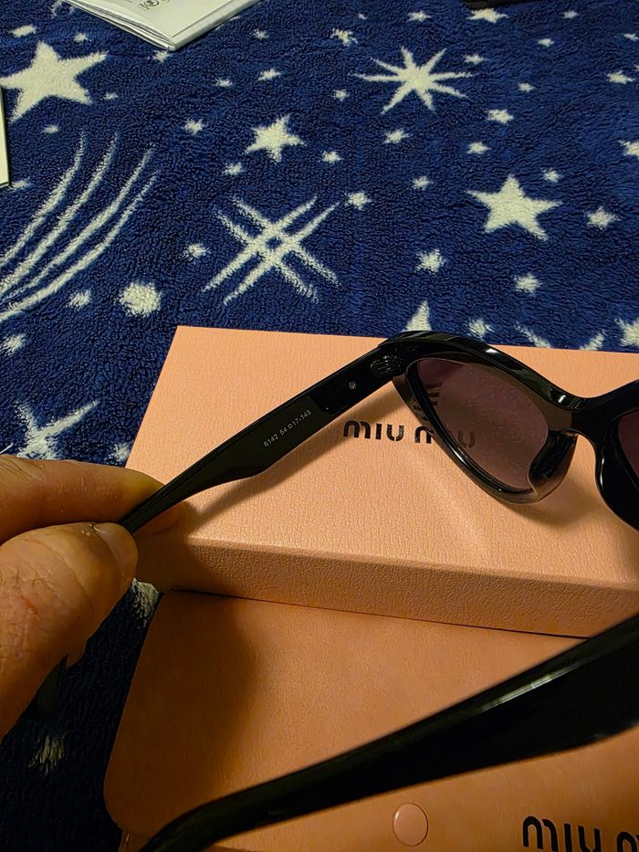 Lunettes de soleil miu miu - photo numéro 7