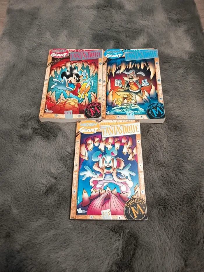 Lot de 3 livres neuf Mickey parade géant - Fantastique hors série - Tome 1, 2 & 3 - photo numéro 3