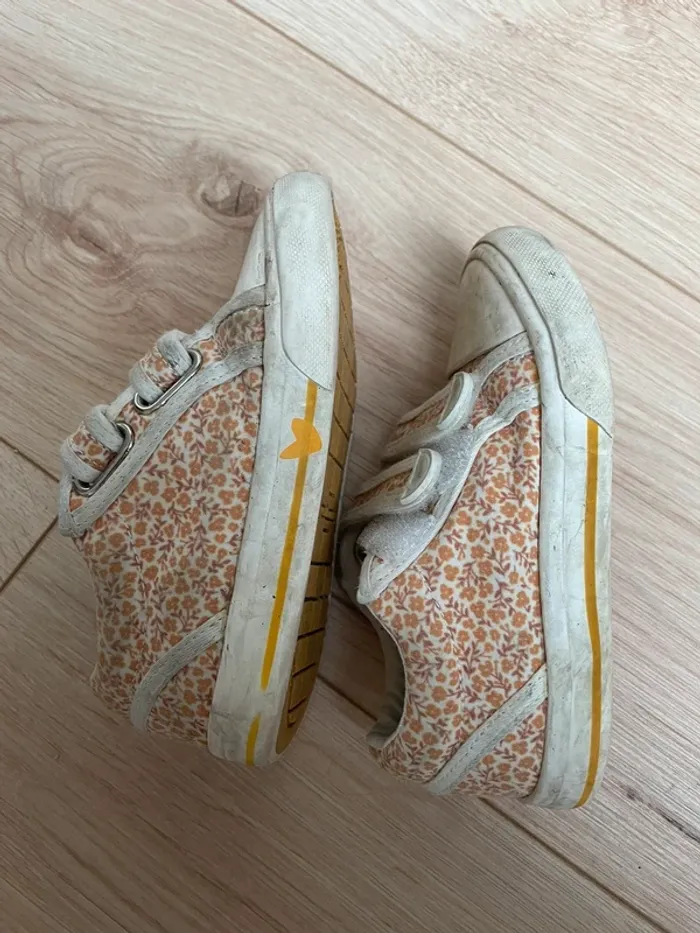 Baskets scratch Vertbaudet jaunes T25 - photo numéro 4