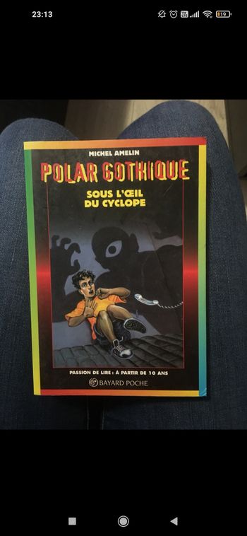 Sous l'œil du cyclone