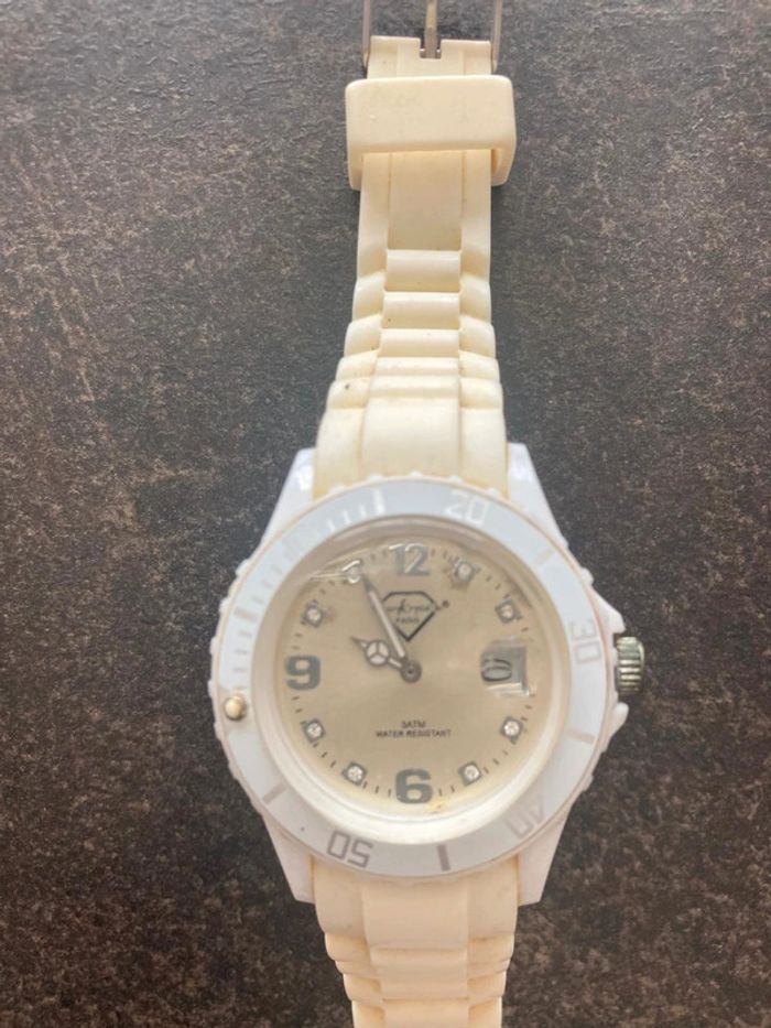 Montre beige - photo numéro 2