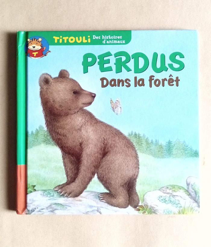 Livre " Le Petit Ours"/"perdu dans la forêt" - photo numéro 4