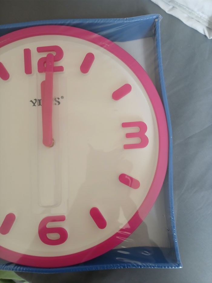 Horloge rose - photo numéro 3