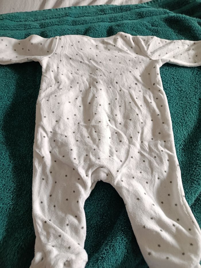 Pyjama - photo numéro 2