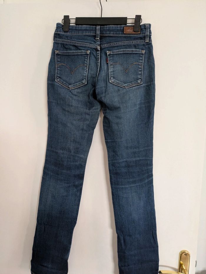 Jean slim demi curve 27 Levi's vintage - photo numéro 3