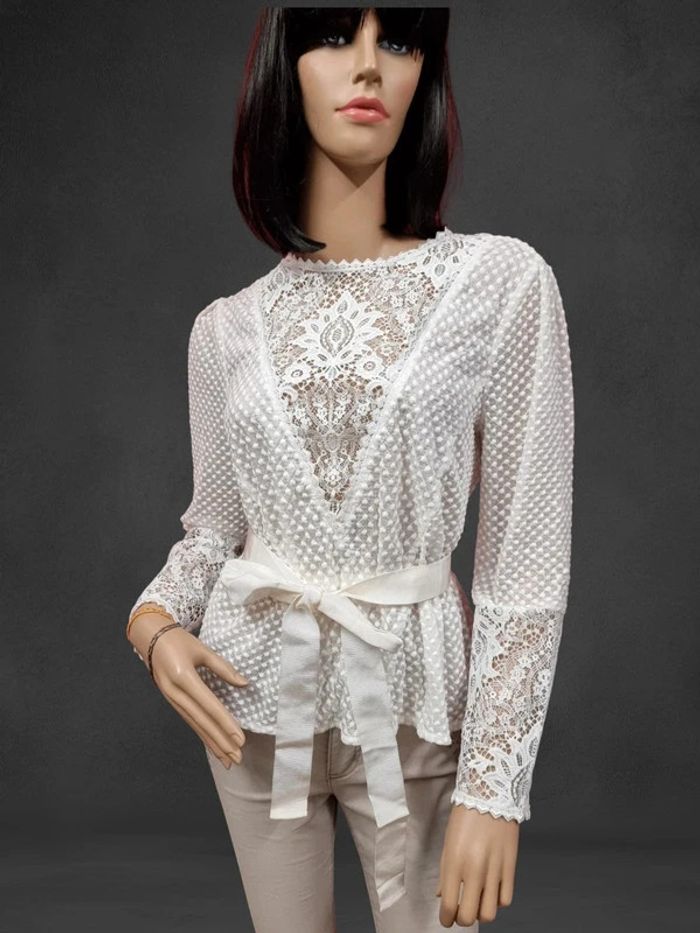 Maje blouse écru dentelle * taille 2 *