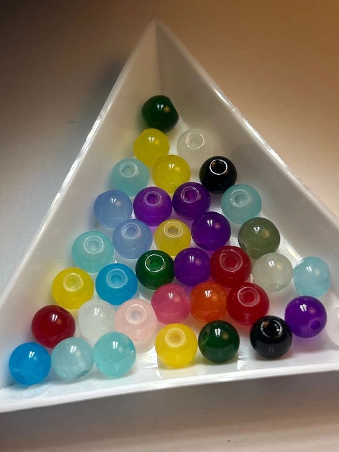 A605, Perles en verre en vrac