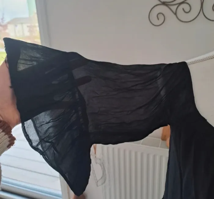 Blouse noire - photo numéro 4