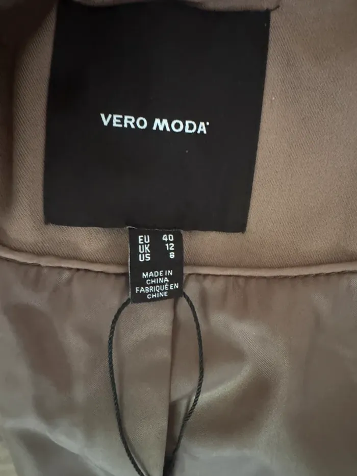 Veste longue cintrée manches 3/4 Vero Moda taille 40 - photo numéro 4
