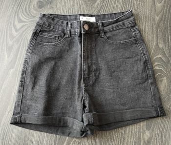 Short jean noir 34 XS Kiabi NEUF