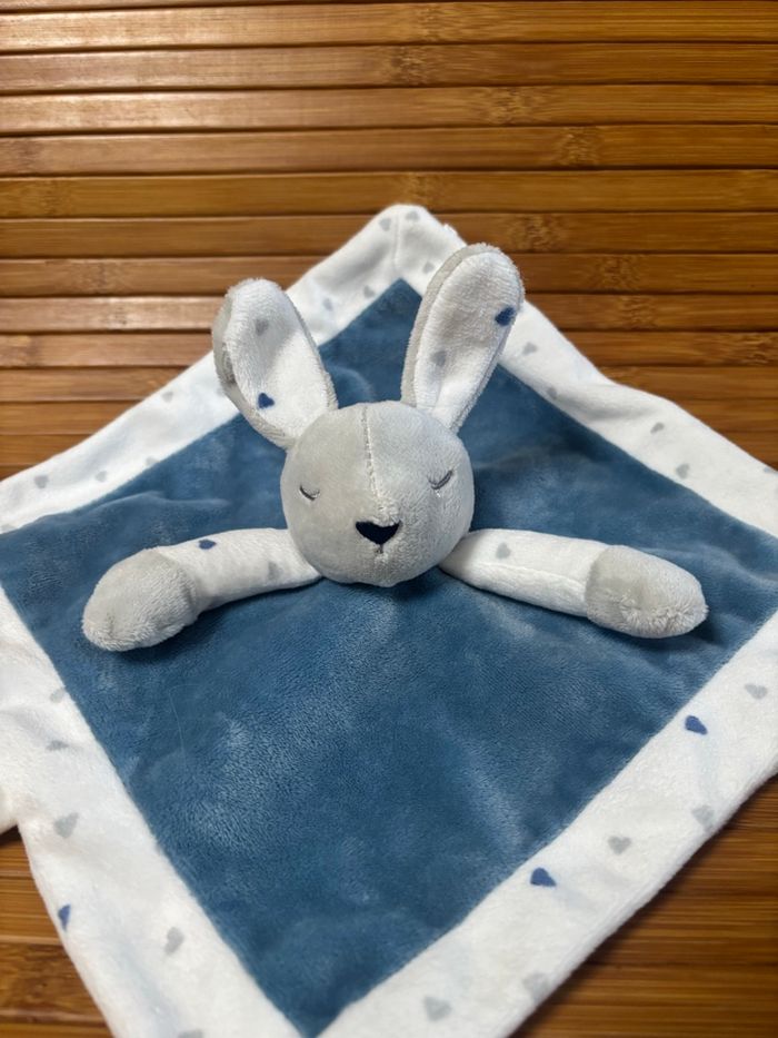 Doudou plat lapin bleu blanc cœur obaibi - photo numéro 2