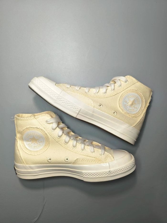 Baskets converse x Chuck Taylor jaune et blanche pointure 40 neuves sans boîte - photo numéro 2