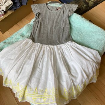 # robe# kid’s graffiti # 8 ans