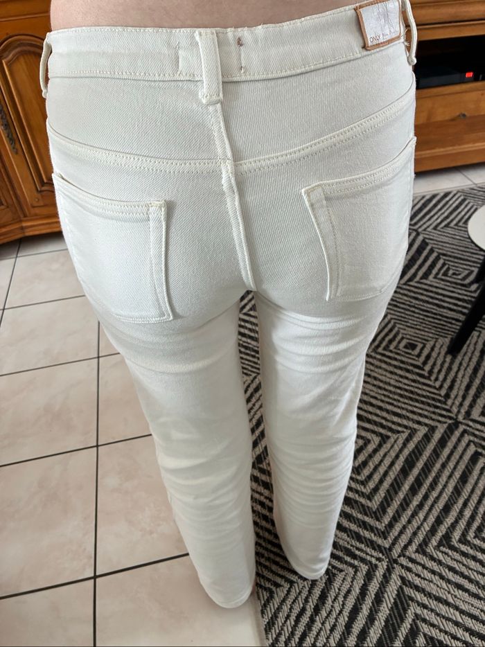 Pantalon jeans crème - photo numéro 5