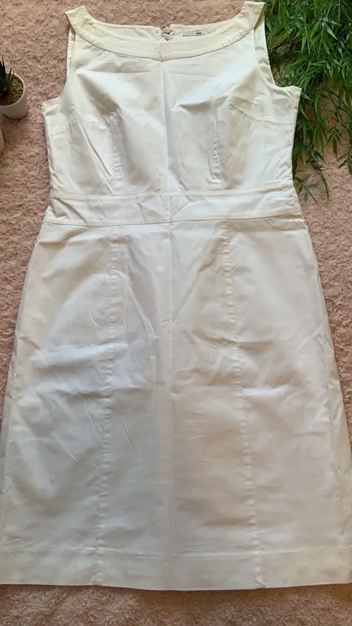 robe blanche - photo numéro 3