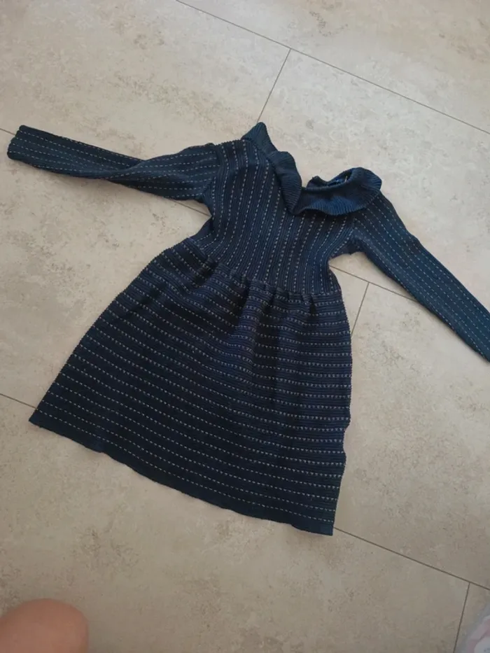 Robe pull Kiabi 18 mois - photo numéro 3