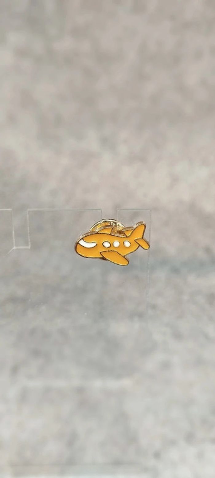 🍄 mini pin's avion