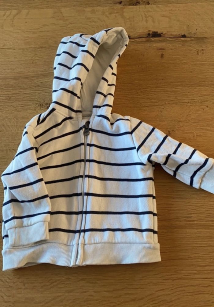 Sweat à capuche