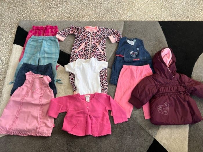 Lot de 10 vêtements fille 1 an
