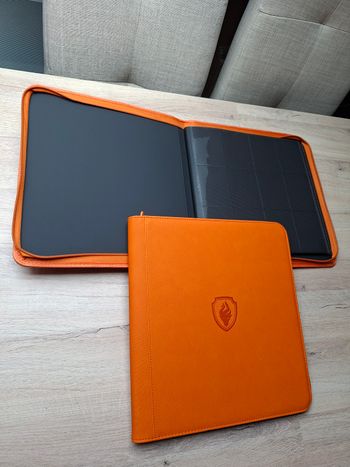 Classeur 12×12 de rangement pour 480 cartes Pokémon de qualité premium en orange 🟧