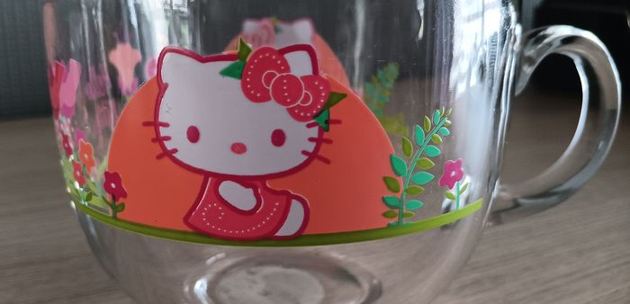 Grosse tasse hello kitty - photo numéro 3