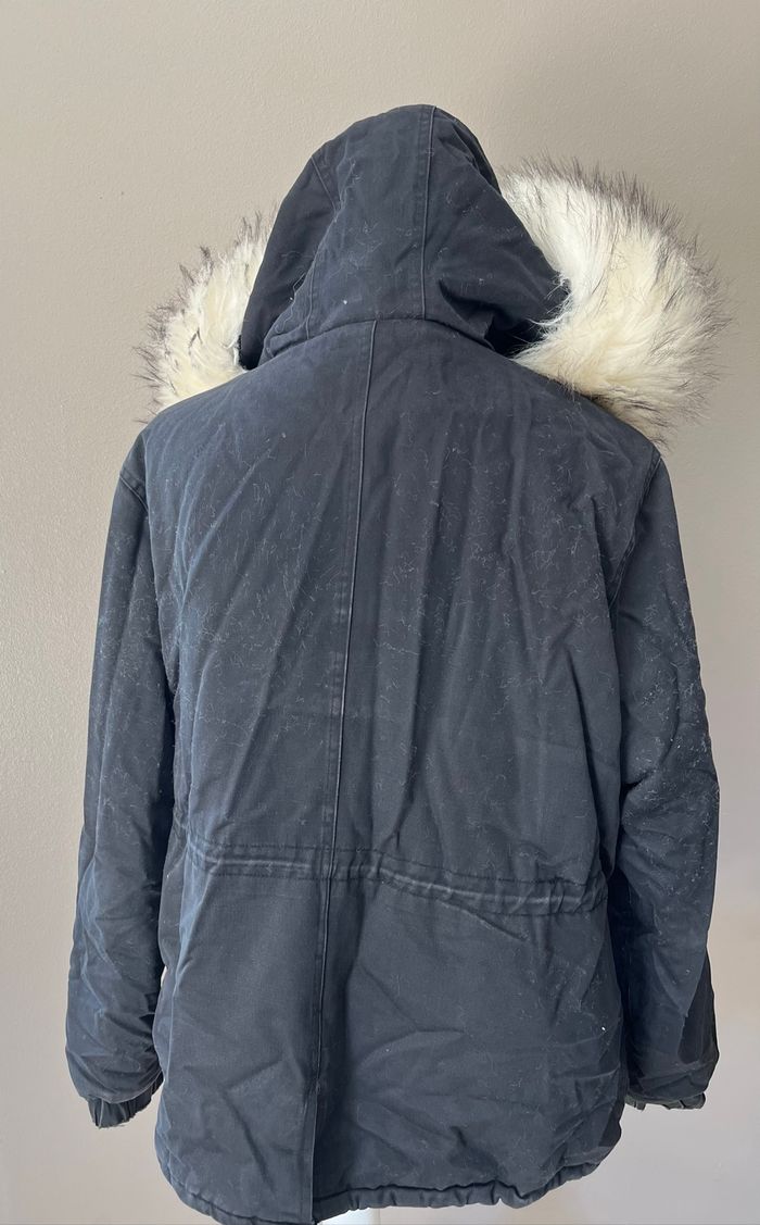 Manteau noir et blanc - photo numéro 2