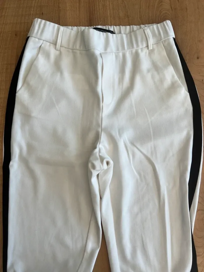Pantalon chino Zara - photo numéro 2