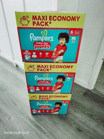 3 cartons Pampers Taille 6 