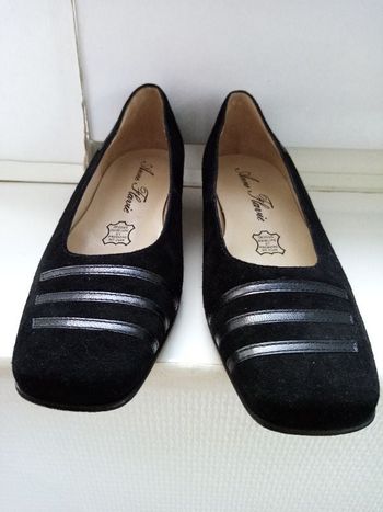 Escarpins velours noirs T 35