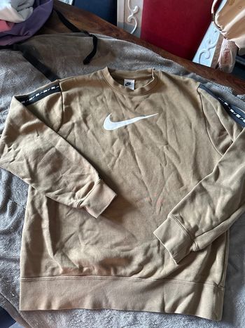 Pull Nike