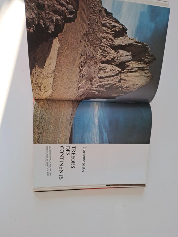 Livre "la terre cette inconnue " #reader'sdigest - photo numéro 5